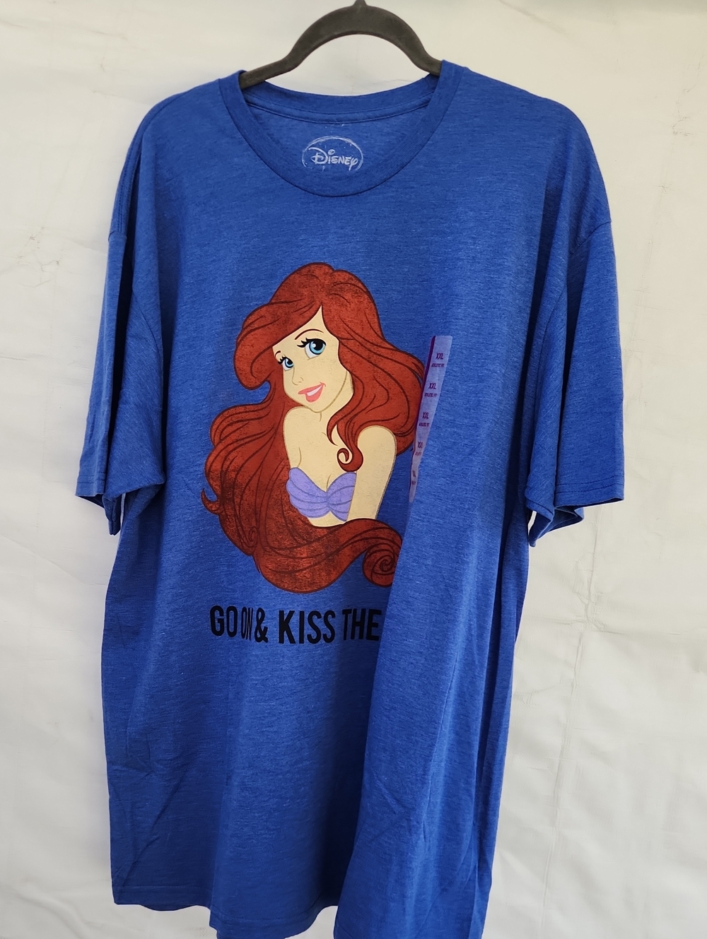 OFFER $5  GRAPHIC TEE PIT 25